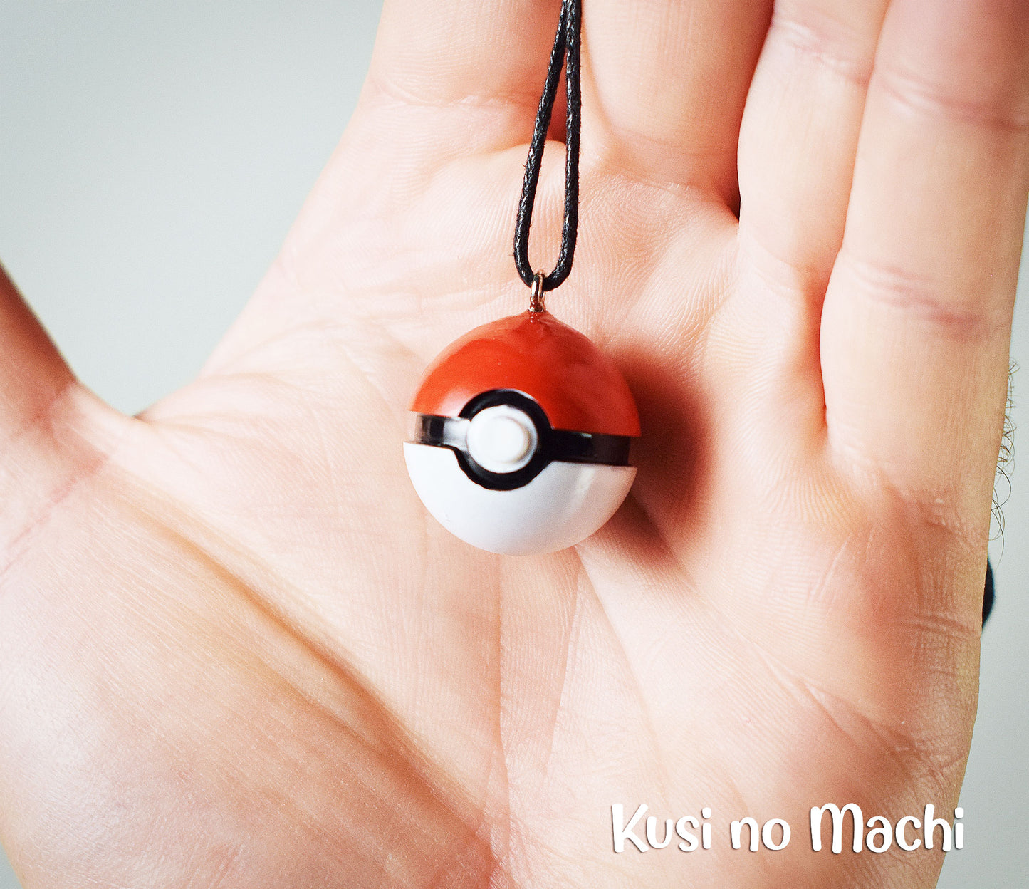 Pendentif PokeBall