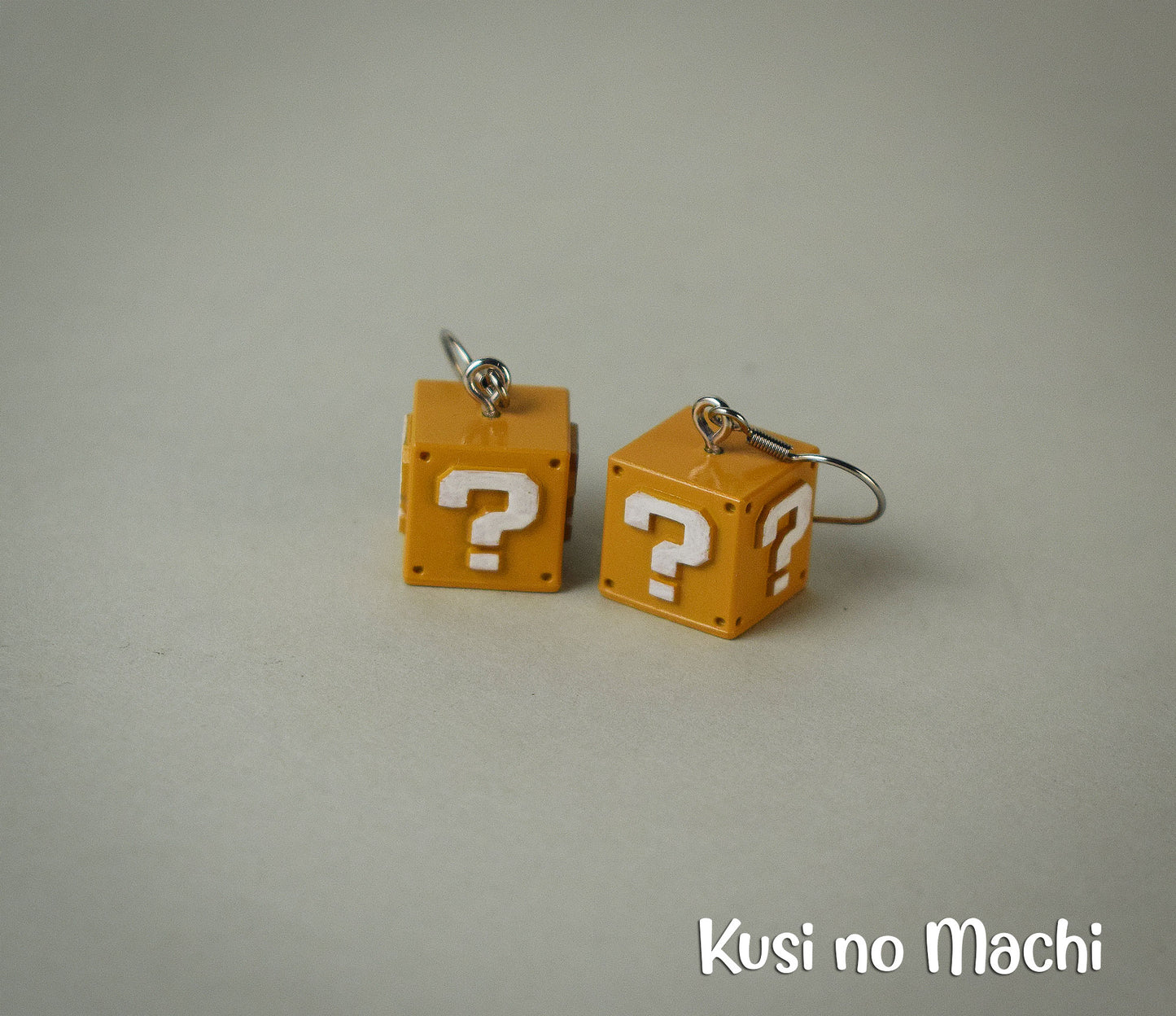 Boucle d'oreille "Block Mario"