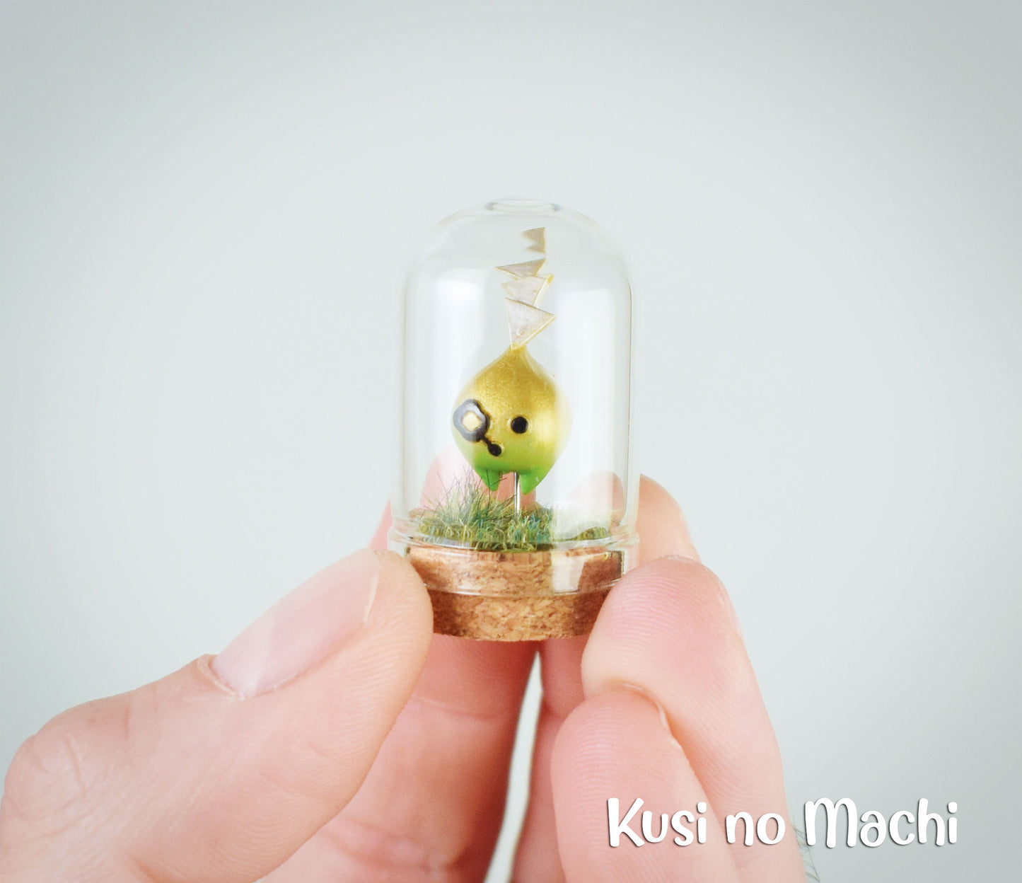 Micro Cloche Tri