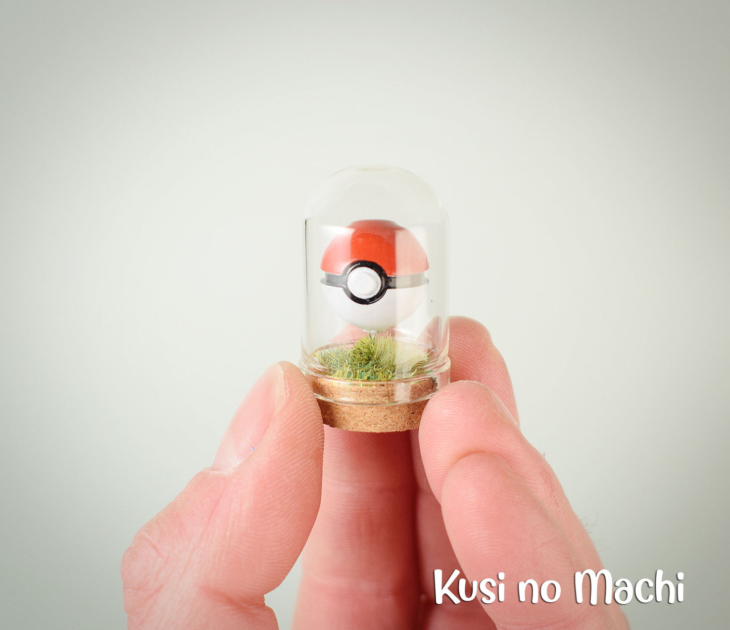 Micro Cloche Pokeball