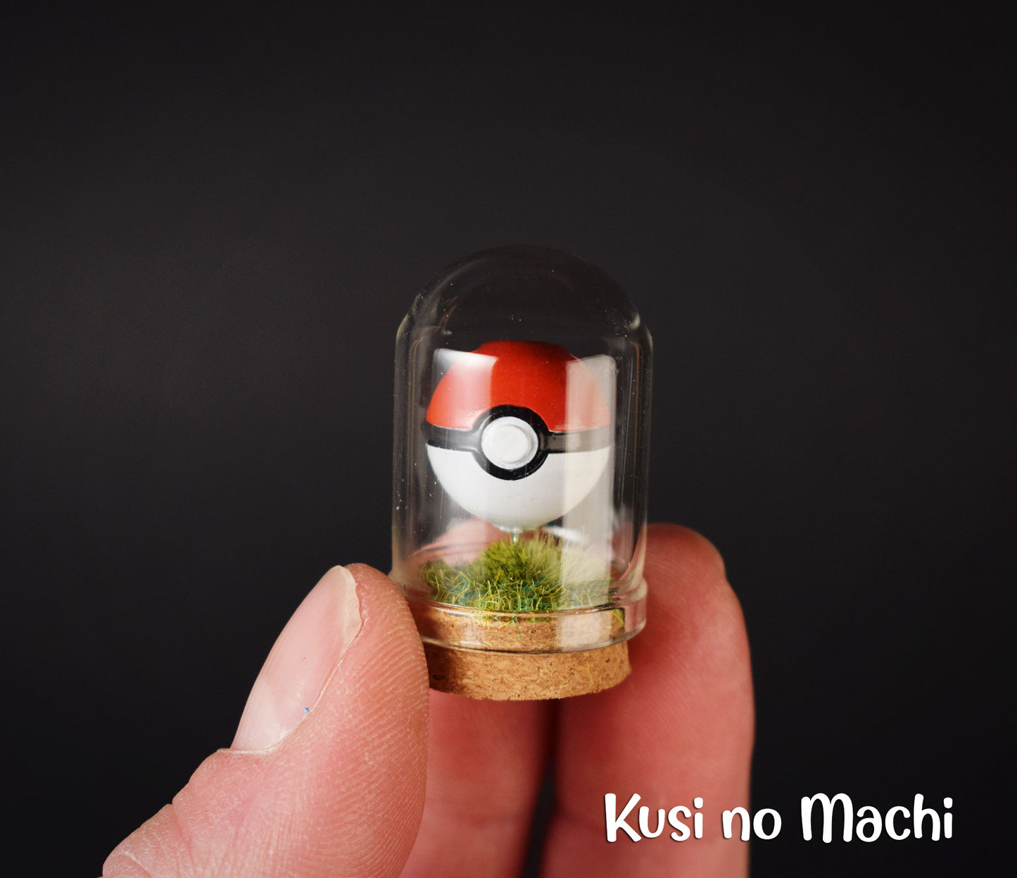 Micro Cloche Pokeball