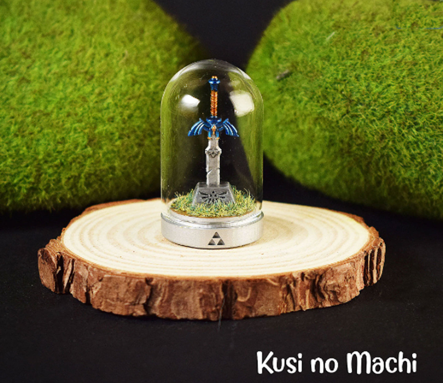 Mini Cloche Master Sword