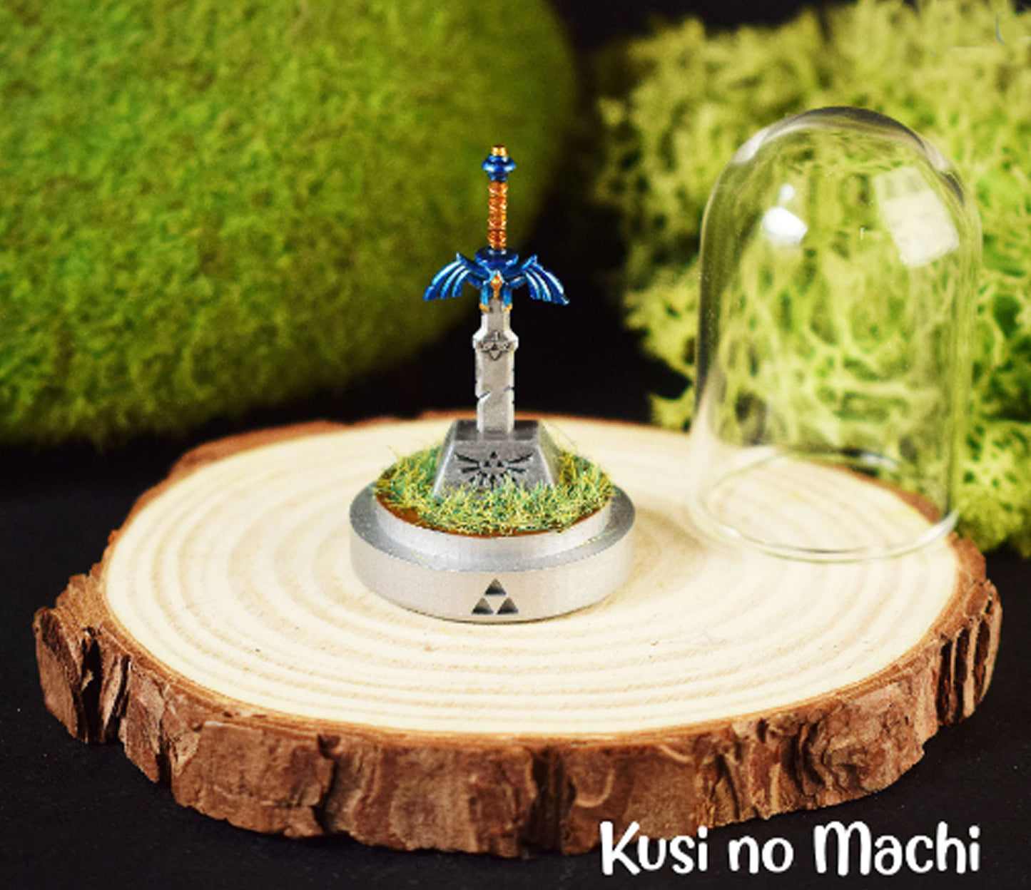 Mini Cloche Master Sword