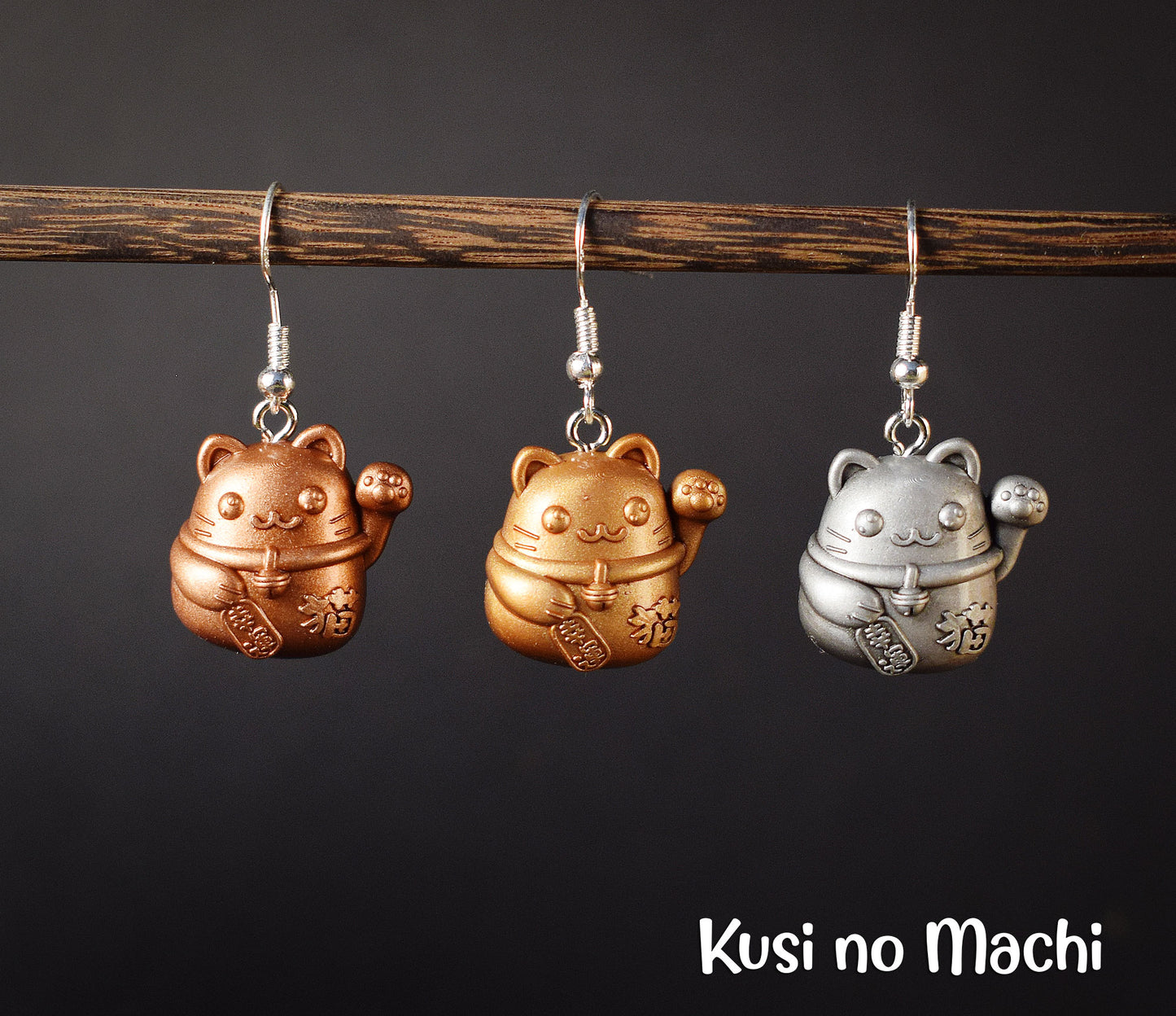 Boucle d'oreille Maneki Neko 招き猫