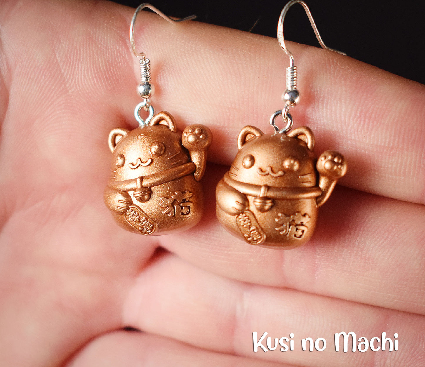 Boucle d'oreille Maneki Neko 招き猫