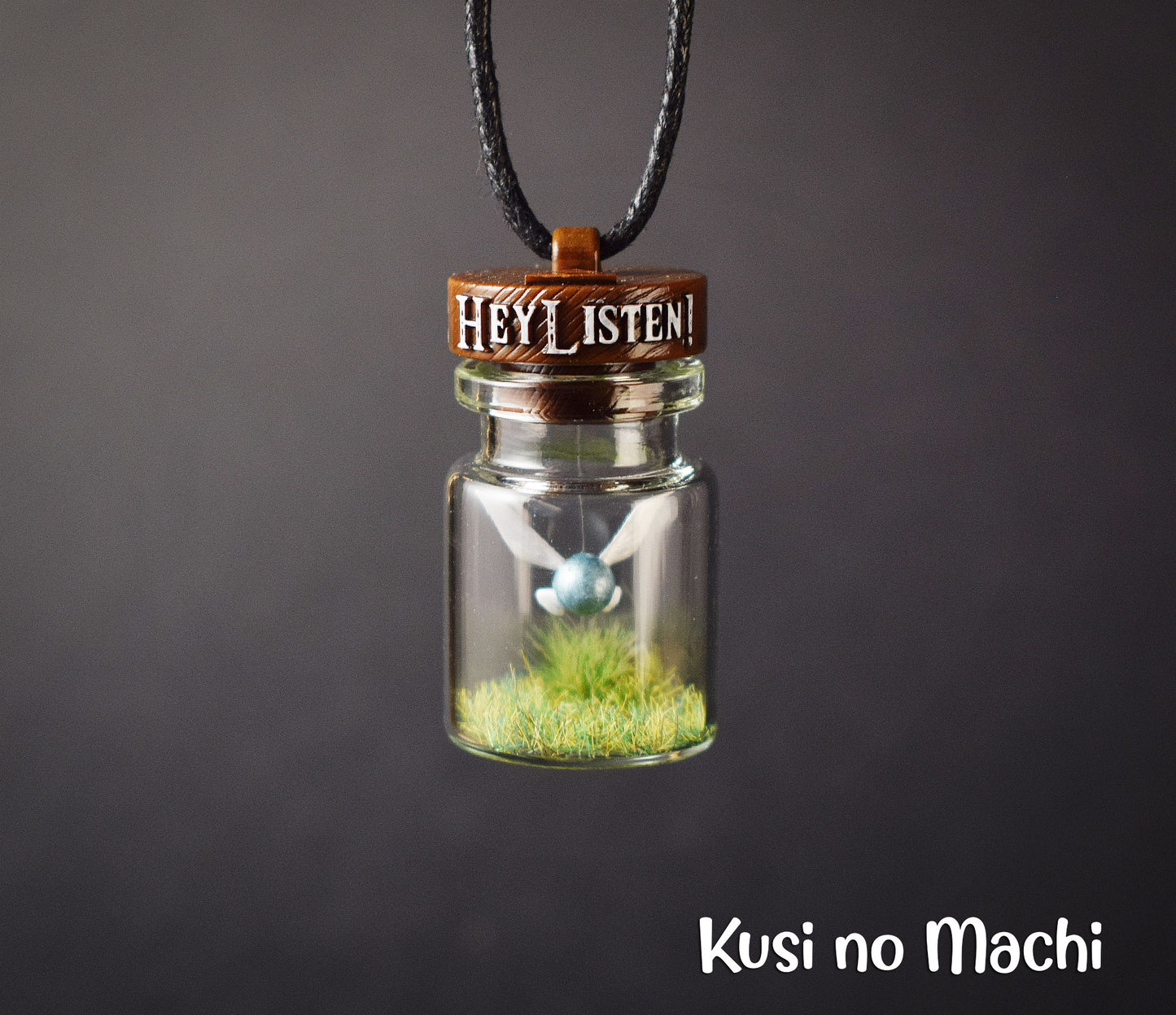 Pendentif Hey listen !