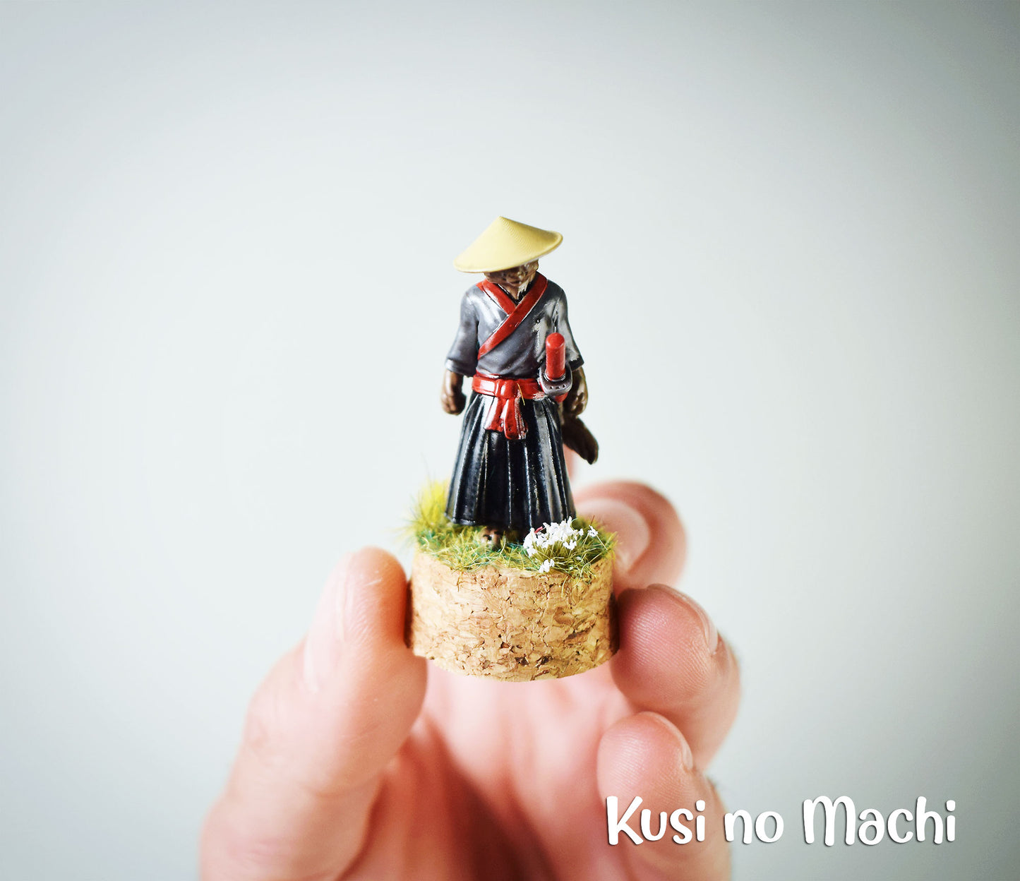 Mini Cloche Ronin