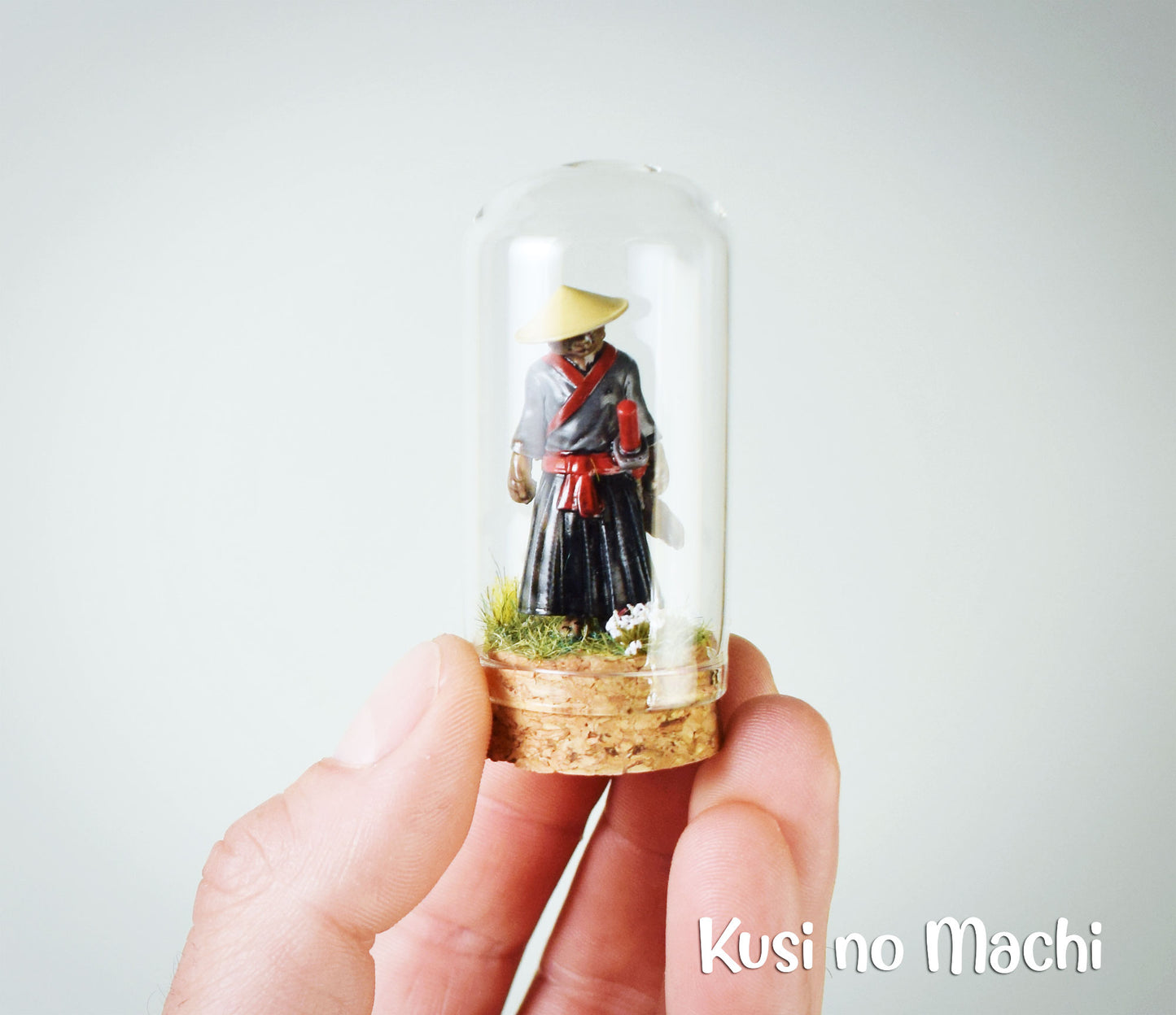 Mini Cloche Ronin