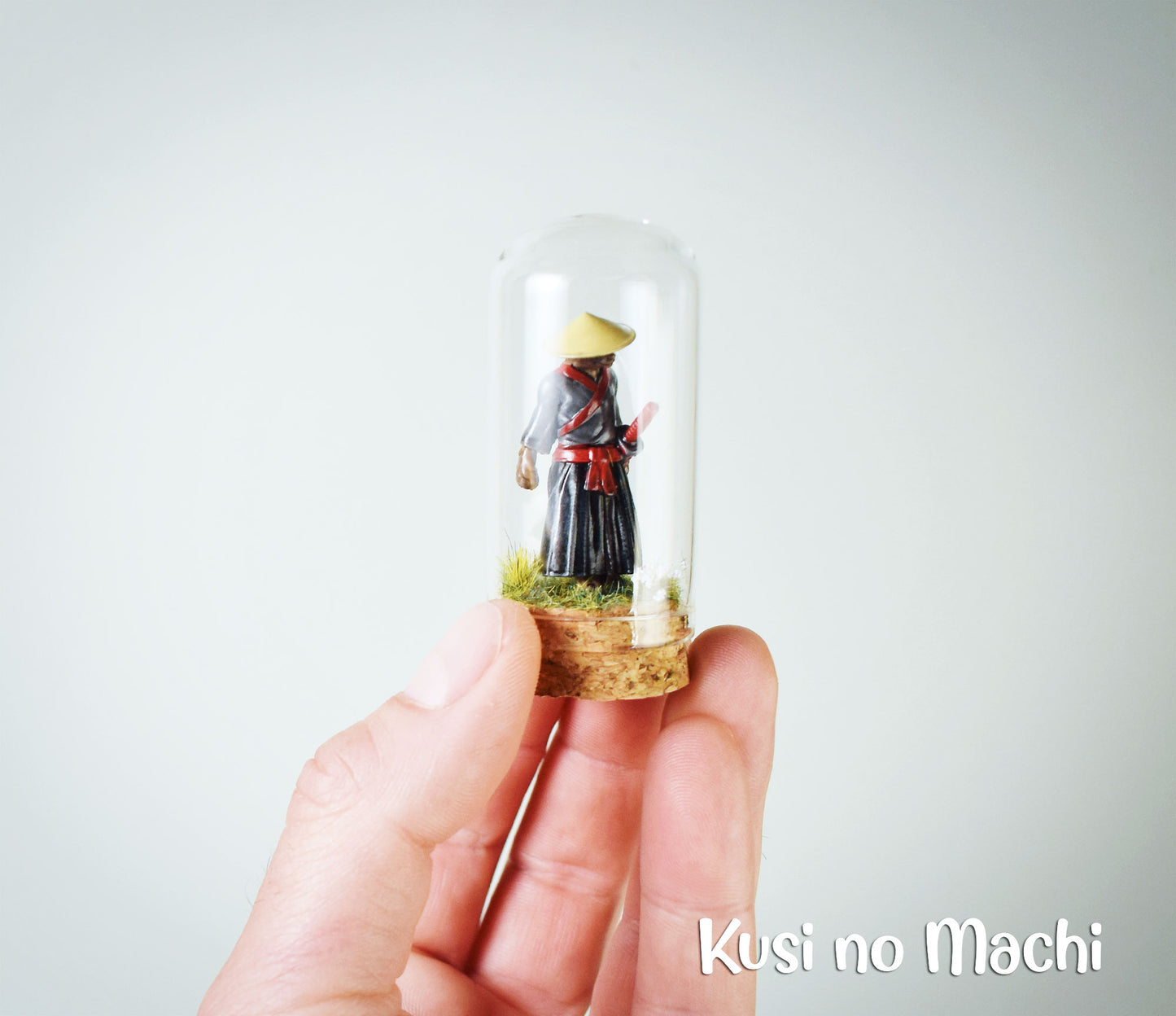 Mini Cloche Ronin